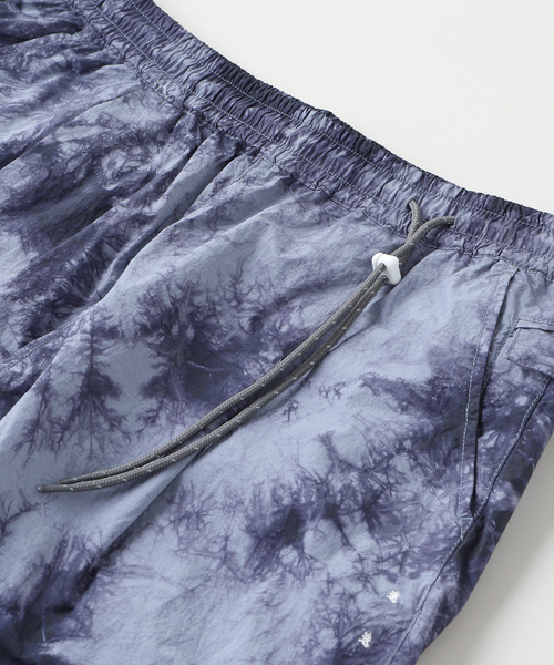 417 EDIFICE(フォーワンセブンエディフィス)の「迷迭香 / マンネンロウ OVER DYE HARVEST SHORTS(その他パンツ・メンズ・レッド/ブルー・3)」の5枚目の写真