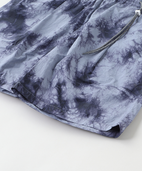 417 EDIFICE(フォーワンセブンエディフィス)の「迷迭香 / マンネンロウ OVER DYE HARVEST SHORTS(その他パンツ・メンズ・レッド/ブルー・3)」の6枚目の写真