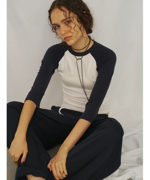 AIC.(エーアイシー)の「コンパクトラグラントップス(Tシャツ/カットソー・レディース・ネイビー/ブラウン/バーガンディー・FREE)」の14枚目の写真