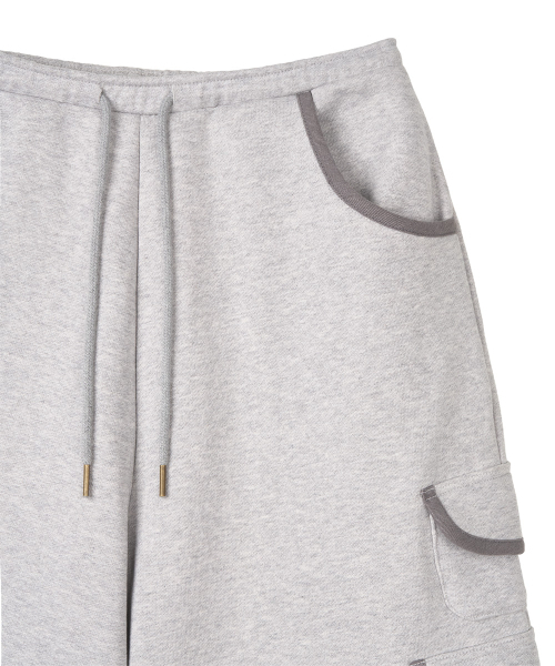 DANDEL(ダンデル)の「DD binding cargo bermuda pants (GREY)(その他パンツ・レディース・その他・1/2)」の4枚目の写真