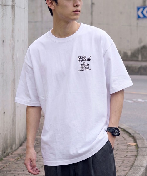 MAISON CLUB(メゾンクラブ)の「【MAISON CLUB】90's Archive Revival Logo Tee / 90年代復刻アーカイヴロゴTシャツ(Tシャツ/カットソー・メンズ・ホワイト/ブラック/ブラウン・M/L)」の12枚目の写真