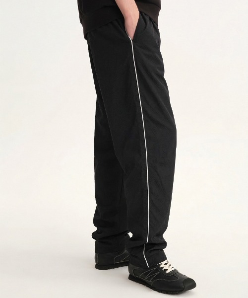 MODE COMMUTER(モードコミューター)の「Dry-Touch Diamond-Stitched Wide Pants(その他パンツ・メンズ・ブラック・SMALL/MEDIUM/LARGE)」の12枚目の写真