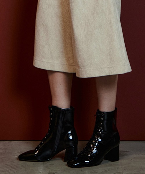 MAISON SPECIAL(メゾンスペシャル)の「Lace-Up Short Boots/レースアップショートブーツ(ブーツ・レディース・ブラック/ブルー/ブラウン・36/37/38)」の2枚目の写真