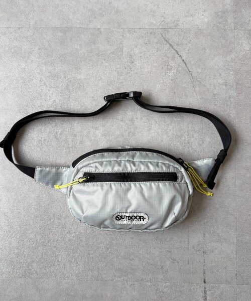 OUTDOOR PRODUCTS（アウトドアプロダクツ）の「カラーボディバッグ（ボディバッグ/ウエストポーチ・メンズ・ブラック/グレー/グリーン/カーキ/ネイビー・FREE）」の10枚目の写真