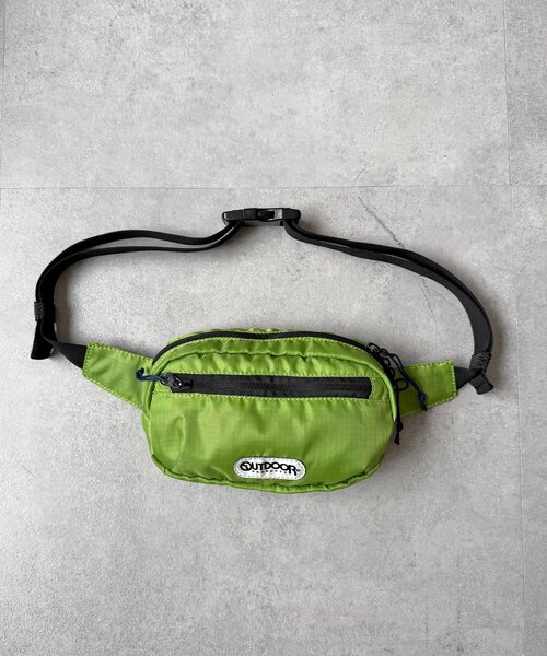 OUTDOOR PRODUCTS（アウトドアプロダクツ）の「カラーボディバッグ（ボディバッグ/ウエストポーチ・メンズ・ブラック/グレー/グリーン/カーキ/ネイビー・FREE）」の14枚目の写真