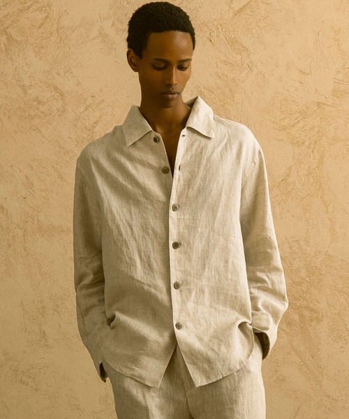 CIRCLEE(サークリー)の「CIRCLEE(サークリー)リネンシルクブレンド スキッパーシャツ(シャツ/ブラウス・メンズ・ベージュ・L/M/XL)」の3枚目の写真