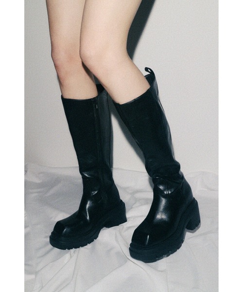 SLY(スライ)の「【美脚チートブーツ】SQUARE TOE KNEE BOOTS スクエアトゥニーブーツ 秋服 冬服(ブーツ・レディース・ブラウン/ブラック・SMALL/MEDIUM/LARGE)」の2枚目の写真