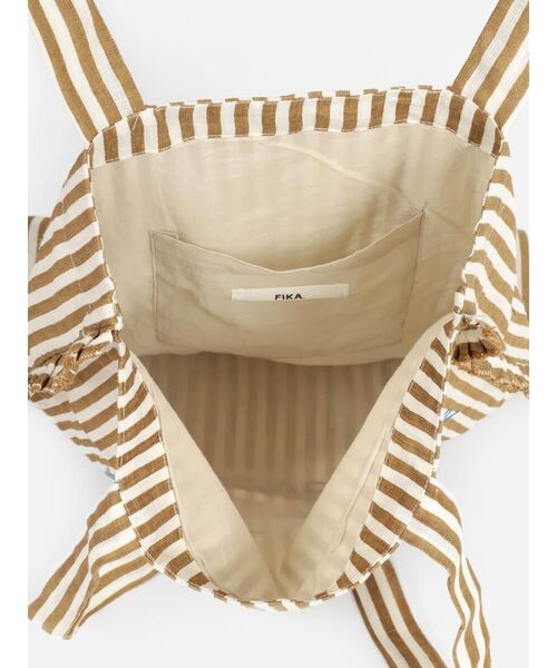 FIKA.（フィーカ）の「Striped gather tote bag（トートバッグ・レディース・ベージュ/ホワイト/グリーン系その他3/ブラック/パープル系その他・FREE）」の17枚目の写真