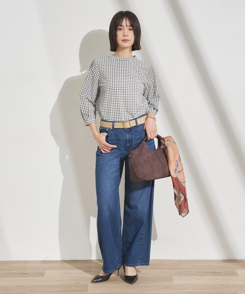 INDIVI(インディヴィ)の「【初秋にピッタリ!/洗える】凹凸素材ミニスタンドトップス(Tシャツ/カットソー・レディース・ブルー系その他/ブラック/ホワイト系2/ブラック系・05/38/34/19/15 /13)」の19枚目の写真