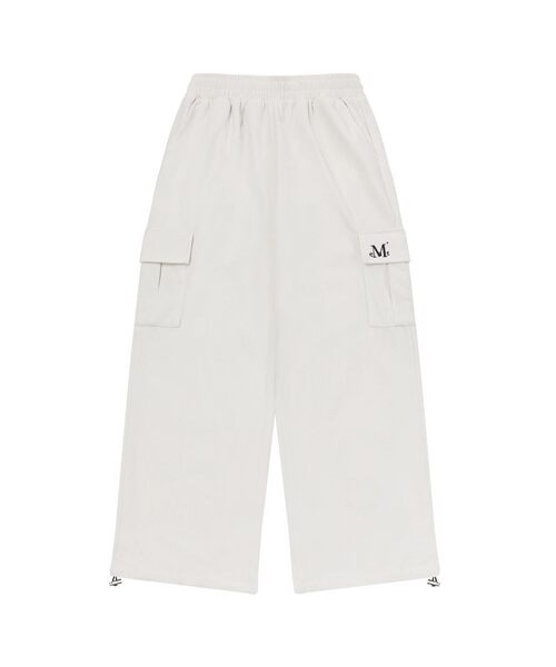 MUCENT(ムセント)の「コージーコーデュロイカーゴワイドパンツ 男女共用 (4カラー)(スウェットパンツ・レディース・ブラック/ブラウン/アイボリー/アイボリー系1/ブラック系/グレー系/ブラウン系/チャコール・0/1/2)」の2枚目の写真