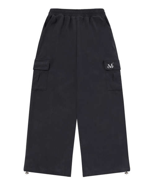MUCENT(ムセント)の「コージーコーデュロイカーゴワイドパンツ 男女共用 (4カラー)(スウェットパンツ・レディース・ブラック/ブラウン/アイボリー/アイボリー系1/ブラック系/グレー系/ブラウン系/チャコール・0/1/2)」の17枚目の写真