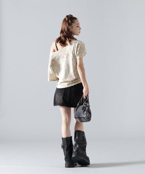 L.H.P(エルエイチピー)の「MMAVYTH/メヴィス/LEOPARD OFF-SHOULDER TOPS(Tシャツ/カットソー・レディース・アイボリー/ブラック・F)」の13枚目の写真