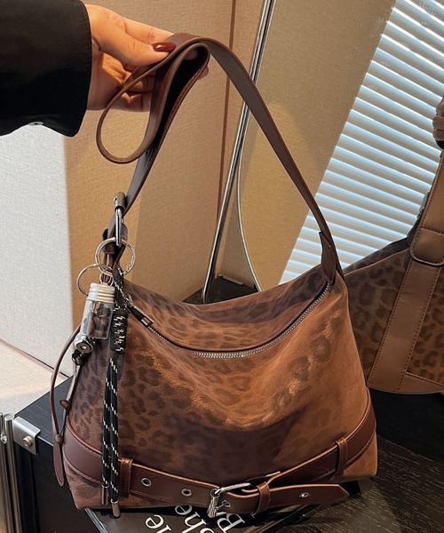 SHERU(シェル)の「レオパードベルトデザインショルダーバッグ(ショルダーバッグ・レディース・ブラック/ブラウン・F)」の9枚目の写真