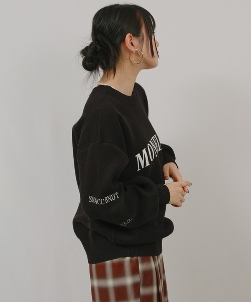 palm RICHE(ポームリシュ)の「スウェットライクロゴ刺繍ニット(スウェット・レディース・オフホワイト/ライトピンク/ブラック・M)」の20枚目の写真