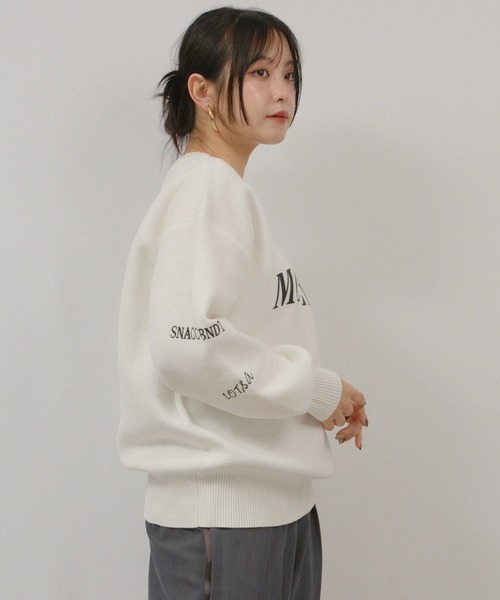 palm RICHE(ポームリシュ)の「スウェットライクロゴ刺繍ニット(スウェット・レディース・オフホワイト/ライトピンク/ブラック・M)」の5枚目の写真
