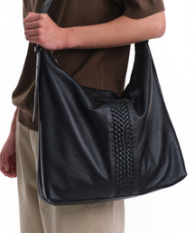 DIVEIN（ダイブイン）の「LEATHER LINE SHOULDER BAG (BLACK)（メッセンジャーバッグ）」