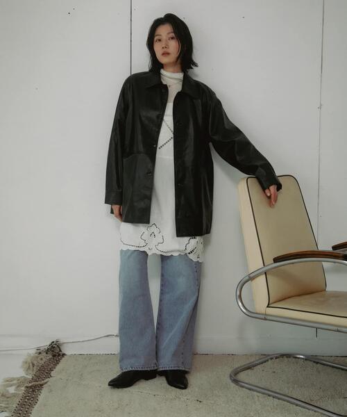 URBAN RESEARCH DOORS(アーバンリサーチドアーズ)の「High-Rise Line Denim(デニムパンツ・レディース・ブラック/ライトインディゴブルー・MEDIUM/SMALL)」の14枚目の写真
