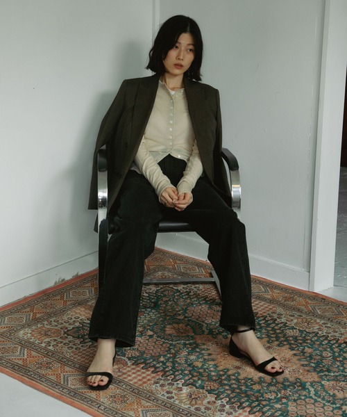 URBAN RESEARCH DOORS(アーバンリサーチドアーズ)の「High-Rise Line Denim(デニムパンツ・レディース・ブラック/ライトインディゴブルー・MEDIUM/SMALL)」の15枚目の写真