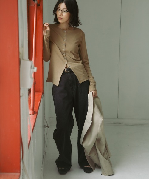 URBAN RESEARCH DOORS(アーバンリサーチドアーズ)の「High-Rise Line Denim(デニムパンツ・レディース・ブラック/ライトインディゴブルー・MEDIUM/SMALL)」の13枚目の写真