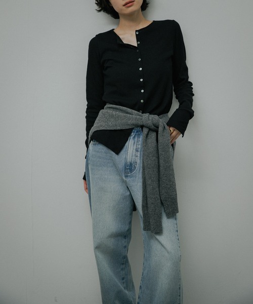 URBAN RESEARCH DOORS(アーバンリサーチドアーズ)の「High-Rise Line Denim(デニムパンツ・レディース・ブラック/ライトインディゴブルー・MEDIUM/SMALL)」の7枚目の写真