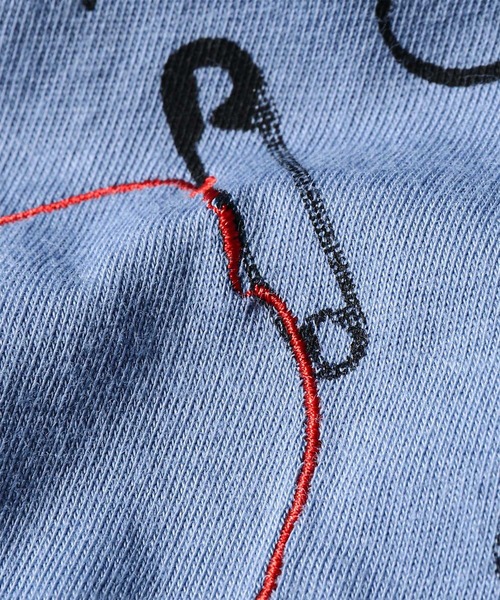 Paul Smith(ポールスミス)の「ウィメンズ "Safty pins" 半袖Tシャツ / 265229 232V(Tシャツ/カットソー・レディース・グレイッシュブルー/ライトベージュ・MEDIUM)」の13枚目の写真