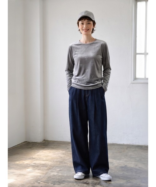 Sew loop(ソーループ)の「ベロアリボン柄立体プリント長袖Tシャツ(Tシャツ/カットソー・レディース・ブラック/ネイビー/ブラウン/グレー・FREE)」の8枚目の写真