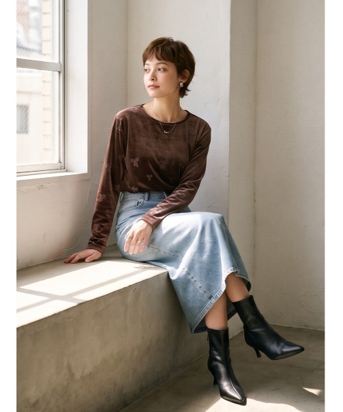 Sew loop(ソーループ)の「ベロアリボン柄立体プリント長袖Tシャツ(Tシャツ/カットソー・レディース・ブラック/ネイビー/ブラウン/グレー・FREE)」の18枚目の写真