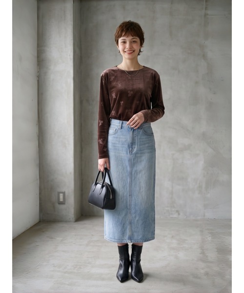 Sew loop(ソーループ)の「ベロアリボン柄立体プリント長袖Tシャツ(Tシャツ/カットソー・レディース・ブラック/ネイビー/ブラウン/グレー・FREE)」の21枚目の写真