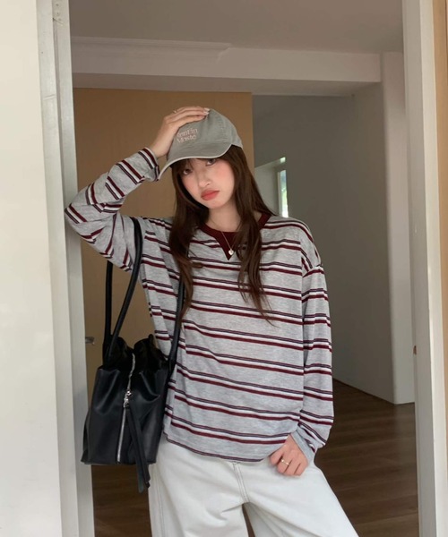 GEMEDA(ジェメダ)の「クルーネックボーダー柄ロングスリーブTシャツ(Tシャツ/カットソー・レディース・ホワイト/グレー・M)」の5枚目の写真