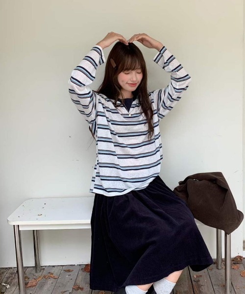 GEMEDA(ジェメダ)の「クルーネックボーダー柄ロングスリーブTシャツ(Tシャツ/カットソー・レディース・ホワイト/グレー・M)」の10枚目の写真