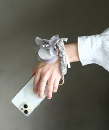 m.soeur（エムスール）の「木蓮とリネンのスマホストラップ（スマホグッズ）」