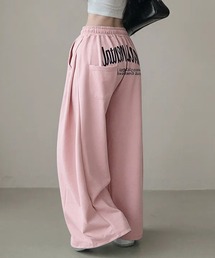 バックロゴワイドスウェットパンツ