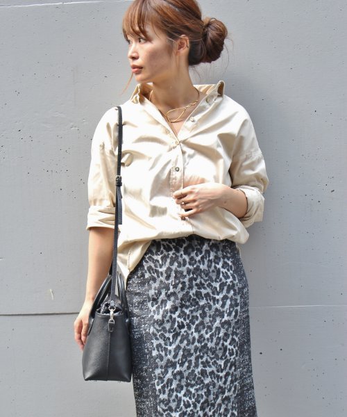 Finamore（フィナモレ）の「Finamore Napoli BIGシルエットシャツ◆（シャツ/ブラウス・レディース・ベージュ・40）」の3枚目の写真