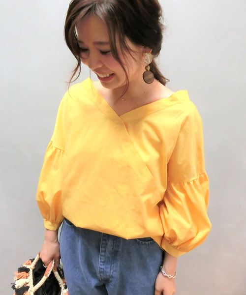 RANDA（ランダ）の「ルーズブラウス（シャツ/ブラウス・レディース・ライトピンク/ホワイト/ピンク/イエロー/イエロー系その他/ブルー・0/1）」の4枚目の写真