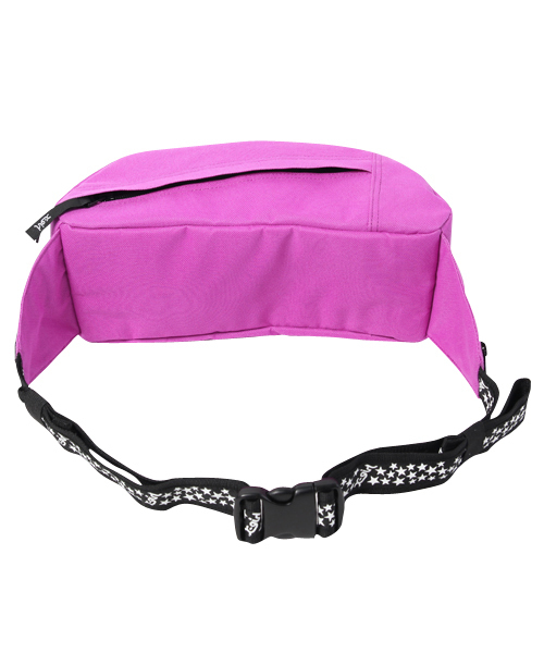 X-girl（エックスガール）の「MOUNTAINEERING BODY BAG（ショルダーバッグ・レディース・ブラック/パープル/レッド・ONE SIZE）」の7枚目の写真