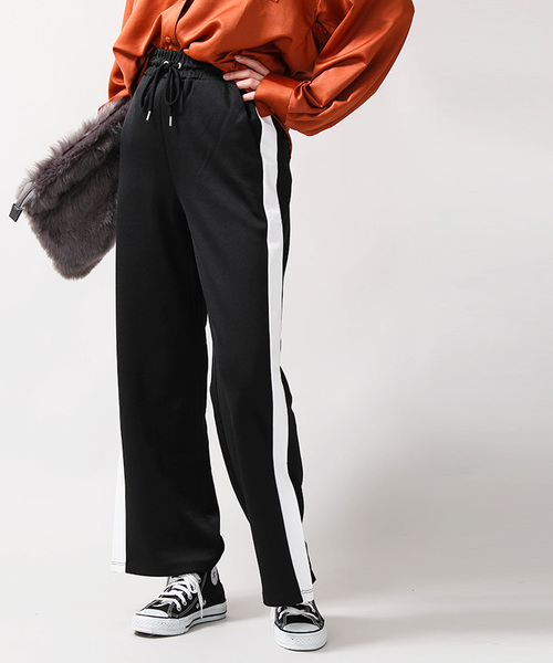 WEGO（ウィゴー）の「WEGO/スリットラインワイドパンツ（その他パンツ・レディース・ブラック・FREE）」の10枚目の写真