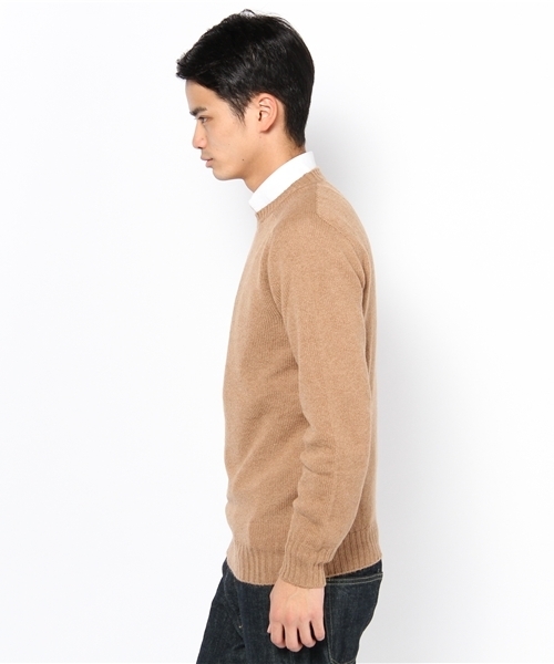 UNITED ARROWS（ユナイテッドアローズ）の「GRAY EX CAMEL C/N◆（ニット/セーター・メンズ・ベージュ/ワインレッド/イエロー/ネイビー・46/48/50/44）」の5枚目の写真