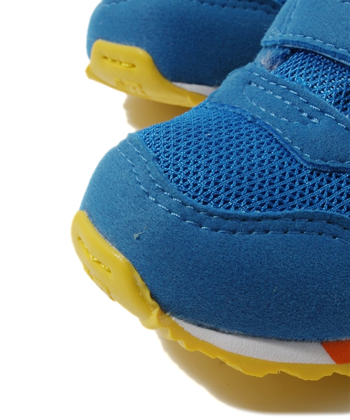 NANO universe(ナノユニバース)の「New Balance(ニューバランス) / Kids ベルクロスニーカー(スニーカー・キッズ・ブルー/グリーン/ピンク/パープル/ライトブルー/レッド/ベージュ・12/13/14/15 /16)」の12枚目の写真