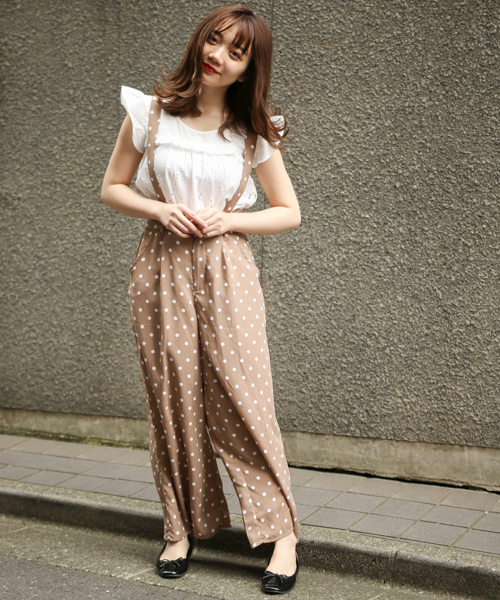 apres jour（アプレジュール）の「コットン刺繍フリルブラウス【ZOZOTOWN限定アイテム】（シャツ/ブラウス・レディース・ベージュ/オフホワイト/ダークブラウン/ライトグリーン・フリー）」の8枚目の写真