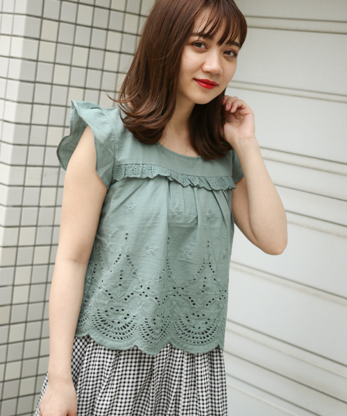 apres jour（アプレジュール）の「コットン刺繍フリルブラウス【ZOZOTOWN限定アイテム】（シャツ/ブラウス・レディース・ベージュ/オフホワイト/ダークブラウン/ライトグリーン・フリー）」の20枚目の写真