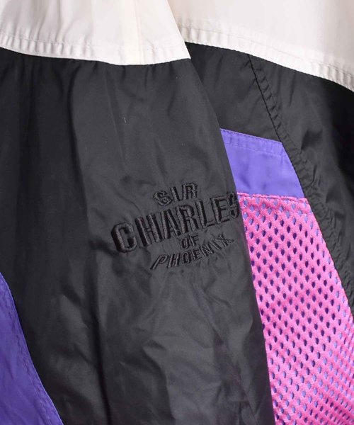 NIKE(ナイキ)の「【ヴィンテージ古着】NIKE/ナイキ "SIR CHARLESモデル" フルジップ ナイロンジャケット(ナイロンジャケット・メンズ・ホワイト・MEDIUM)」の4枚目の写真