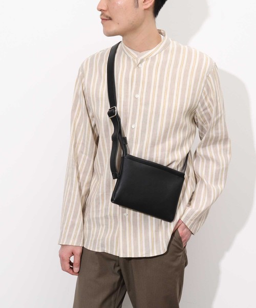 ADAM ET ROPE'（アダムエロペ）の「[cesse] フェイクレザー