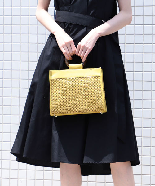 Ray BEAMS（レイビームス）の「Ray BEAMS / メッシュ アクリル ハンドルバッグ（ショルダーバッグ・レディース・ホワイト/クリーム・ONE SIZE）」の4枚目の写真