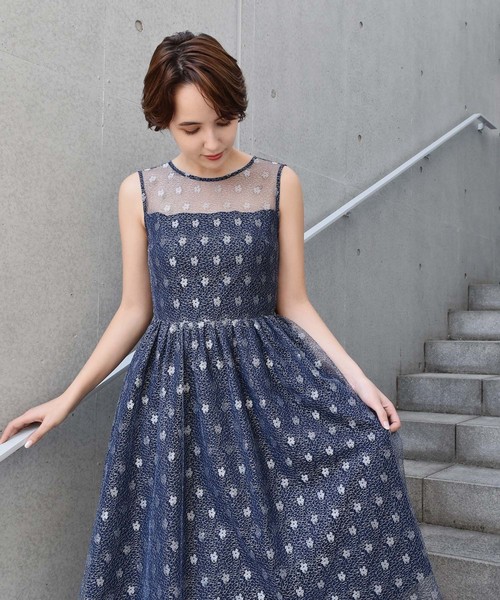 新品 カエン ワンピース ネイビー 美品】kaene カエン 配色レース