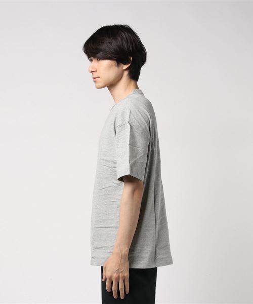 GAP（ギャップ）の「厚手ボクシークルーネックTシャツ（ボックスシルエット）（Tシャツ/カットソー・メンズ・カーキ/ホワイト/グレー/ネイビー/ダークブルー・XS/S/M/L/XL）」の6枚目の写真