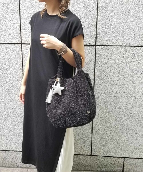 LAZY SUSAN(レイジースーザン)の「チャームシューティングスターNEW(キーホルダー・レディース・シルバー/ゴールド/ブルー・FREE)」の12枚目の写真