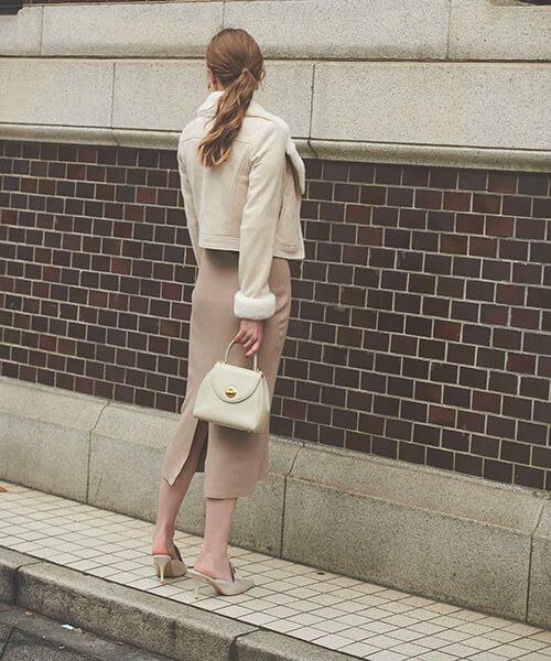 eimy istoire（エイミーイストワール）の「ワンショルダーニット  