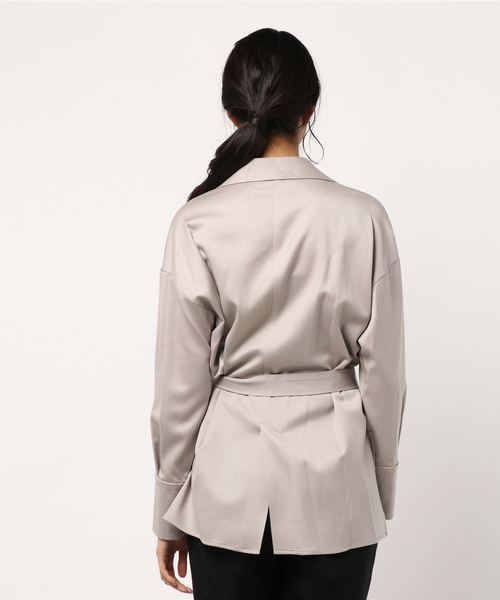 1er Arrondissement（プルミエアロンディスモン）の「ウールサテンシャツ（シャツ/ブラウス・レディース・ネイビー/ピンク系その他/キャメル・38/36）」の5枚目の写真