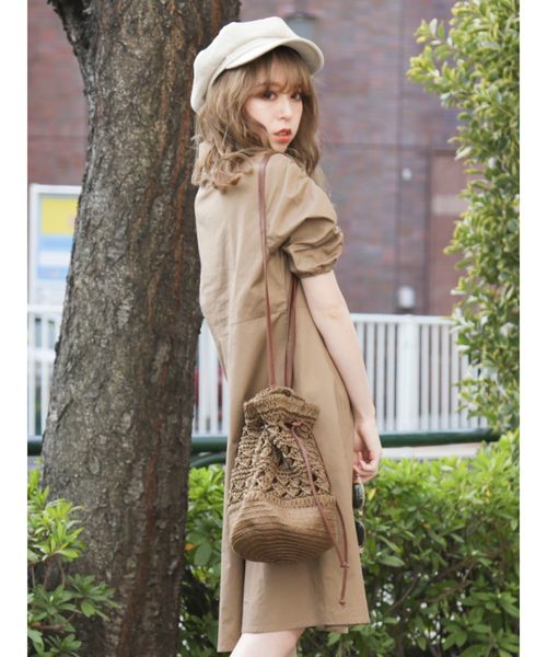 dazzlin（ダズリン）の「ストロー巾着バッグ（ハンドバッグ・レディース・ブラウン/ベージュ・FREE）」の8枚目の写真