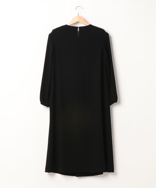 MONOIR(モノワール)の「濃染加工ゆったりサイズワンピース (かぶり仕様)(ワンピース・レディース・ブラック・LL/M/L)」の7枚目の写真